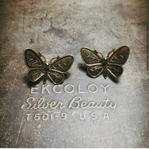 SOLD - Picture 3 of 6